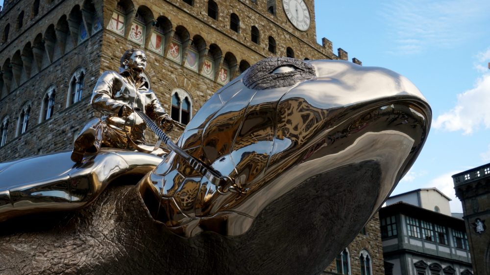 Gold Turtle by Jan Fabre 